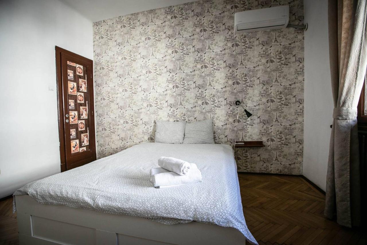 Cismigiu Garden Studio Apartment Букурещ Екстериор снимка
