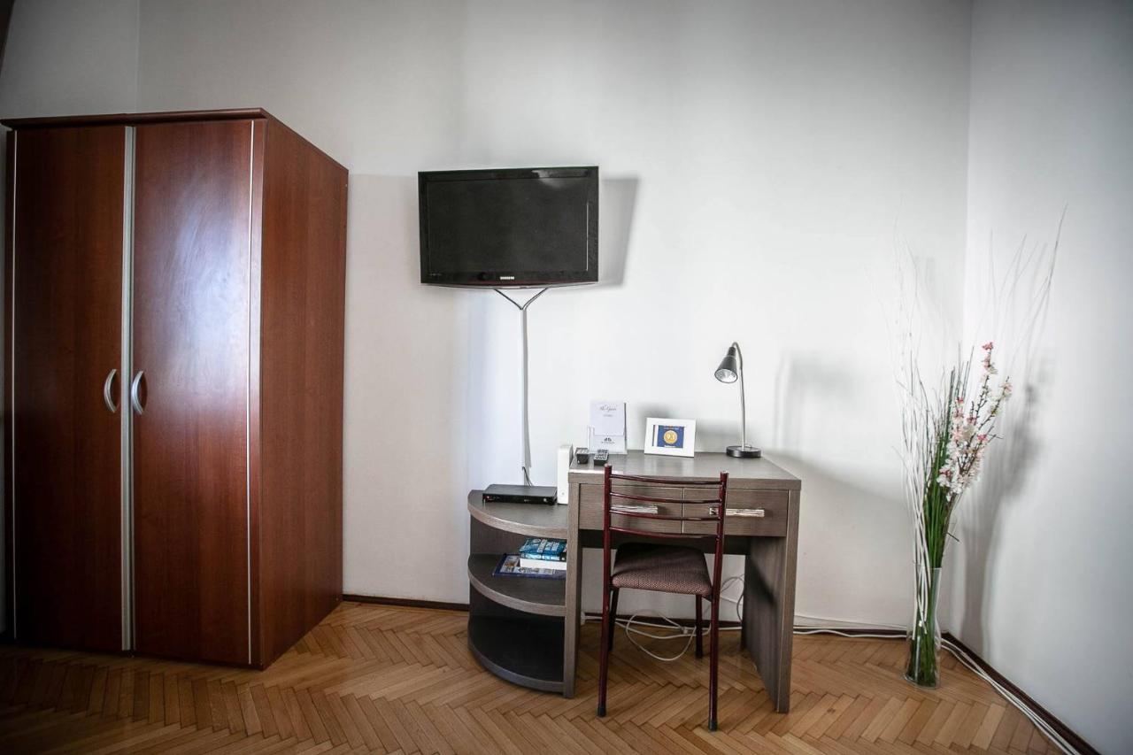 Cismigiu Garden Studio Apartment Букурещ Екстериор снимка
