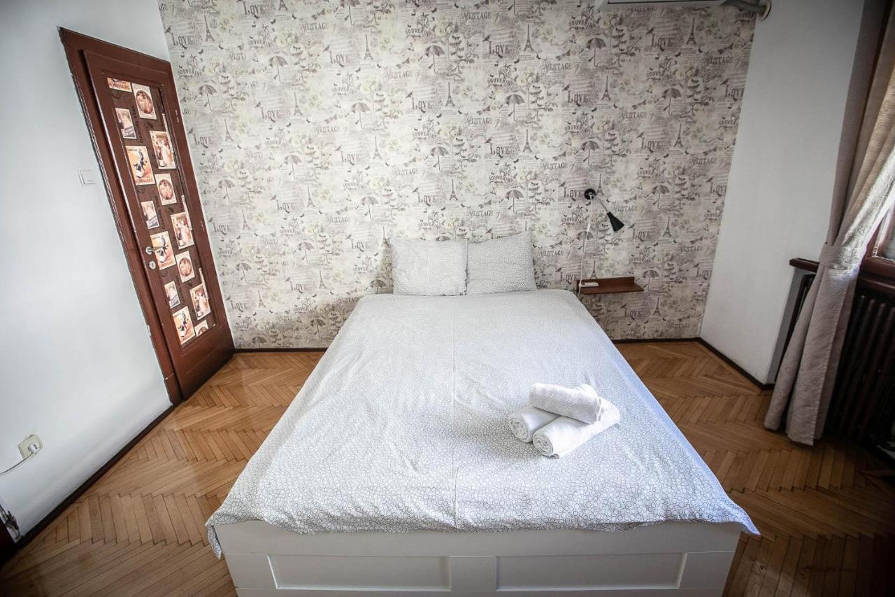 Cismigiu Garden Studio Apartment Букурещ Екстериор снимка